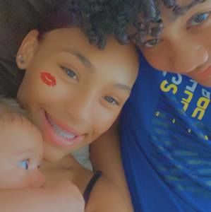 Meet your Posher, Jazlene